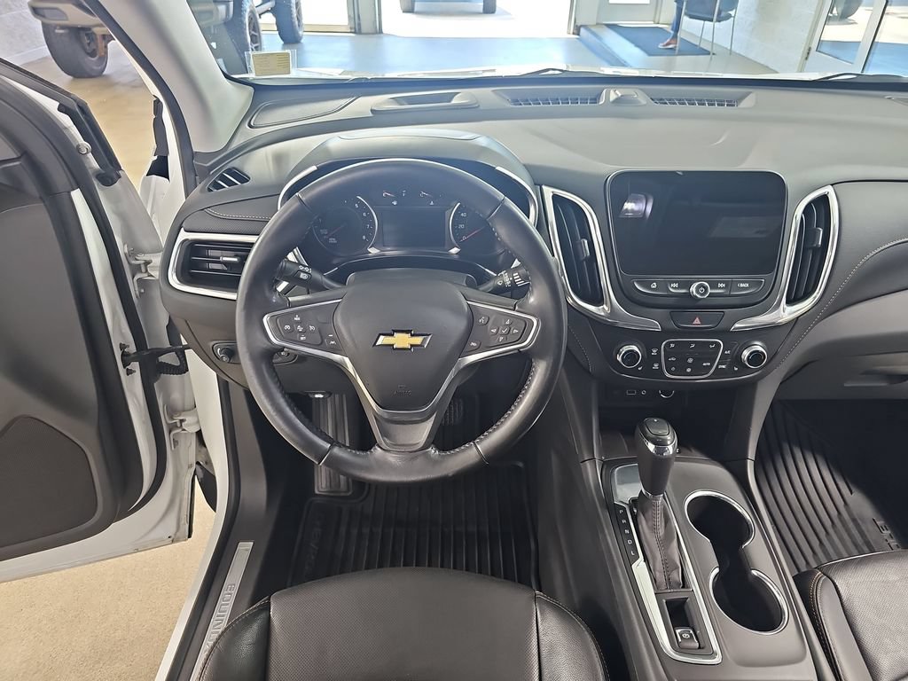 Used 2020 Chevrolet Equinox Premier FWD image 21