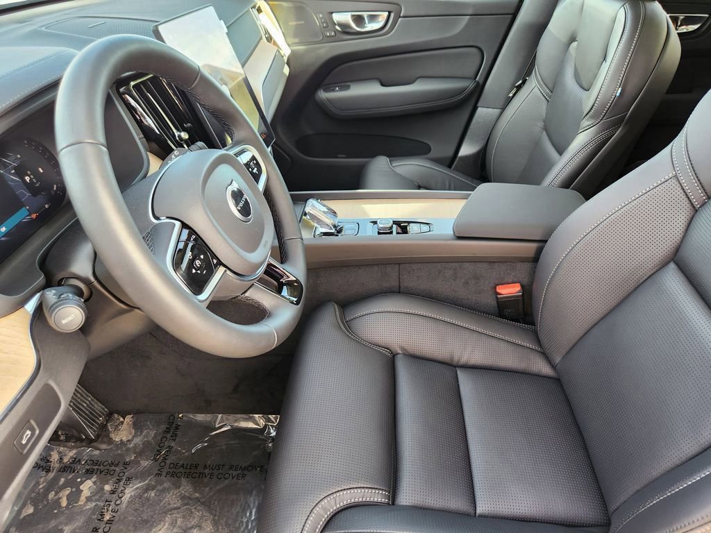New 2026 Volvo XC60 B5 Ultra w/ Climate Package AWD/4WD image 4