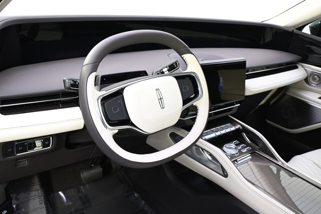 New 2026 Lincoln Nautilus Black Label image 11