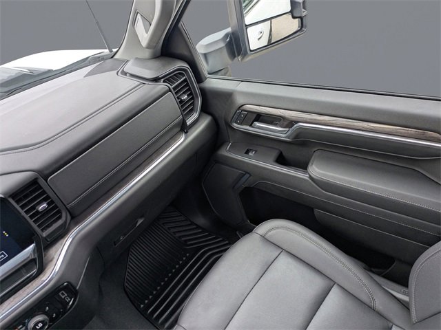 Used 2024 Chevrolet Silverado 2500 LTZ image 15