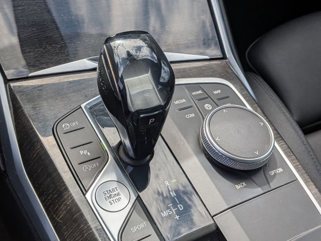 Used 2020 BMW 330i xDrive Sedan w/ Driving Assistance Package image 11