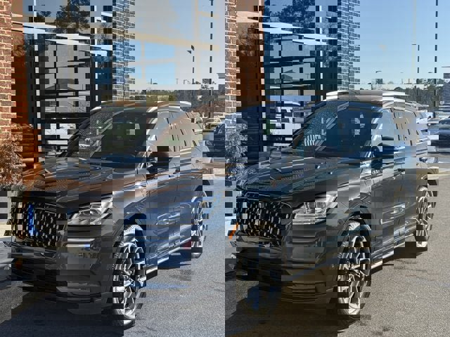 Used 2022 Lincoln Corsair Grand Touring w/ Elements Technology Bundle image 1