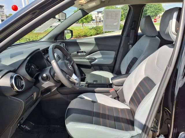 Used 2022 Nissan Kicks SR w/ Premium Package FWD image 15