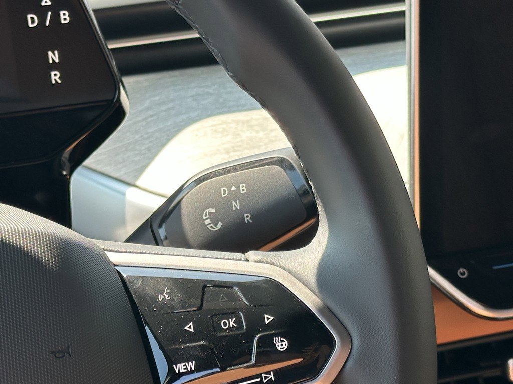 New 2025 Volkswagen ID. Buzz Pro S image 12