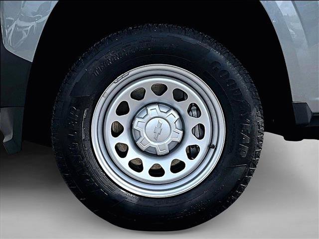 Certified 2026 Chevrolet Colorado W/T RWD image 10
