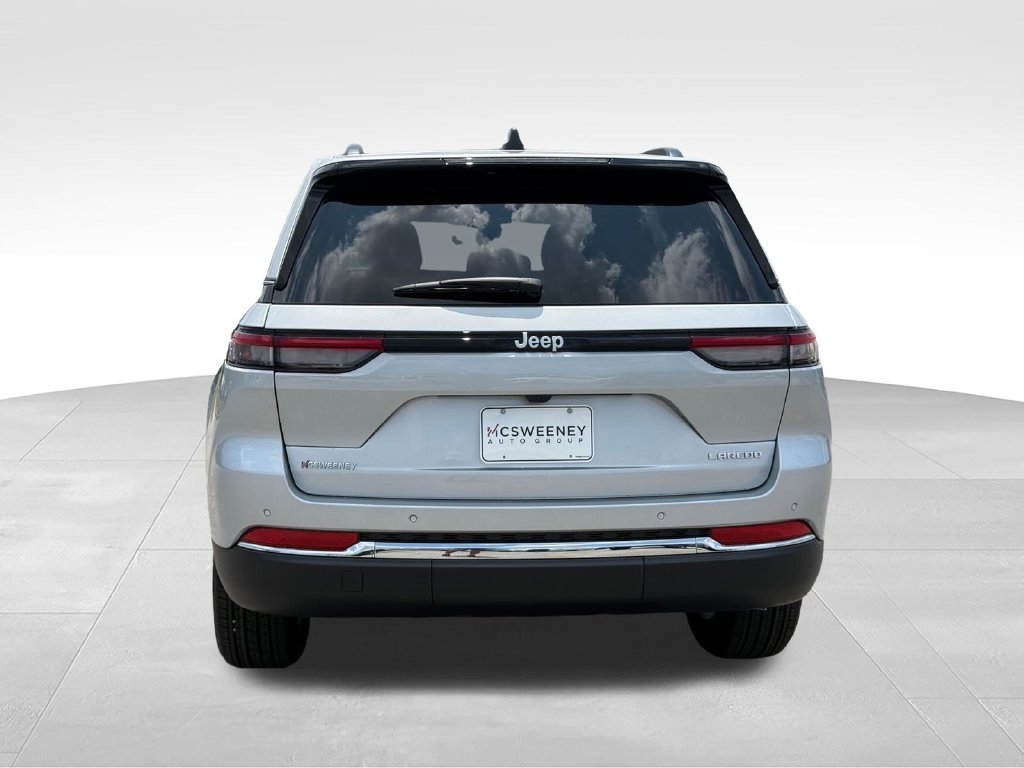 New 2026 Jeep Grand Cherokee Laredo RWD image 27