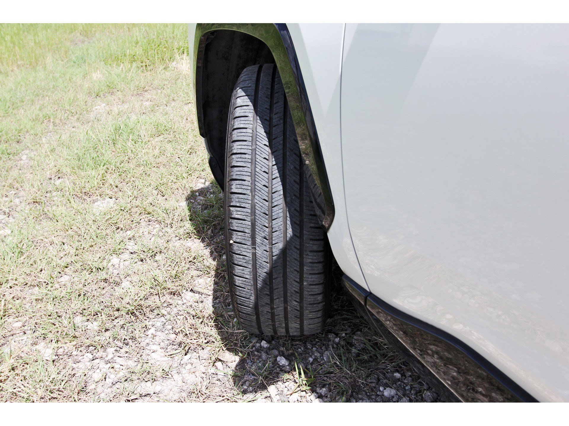 Used 2019 Toyota RAV4 XSE AWD/4WD image 35