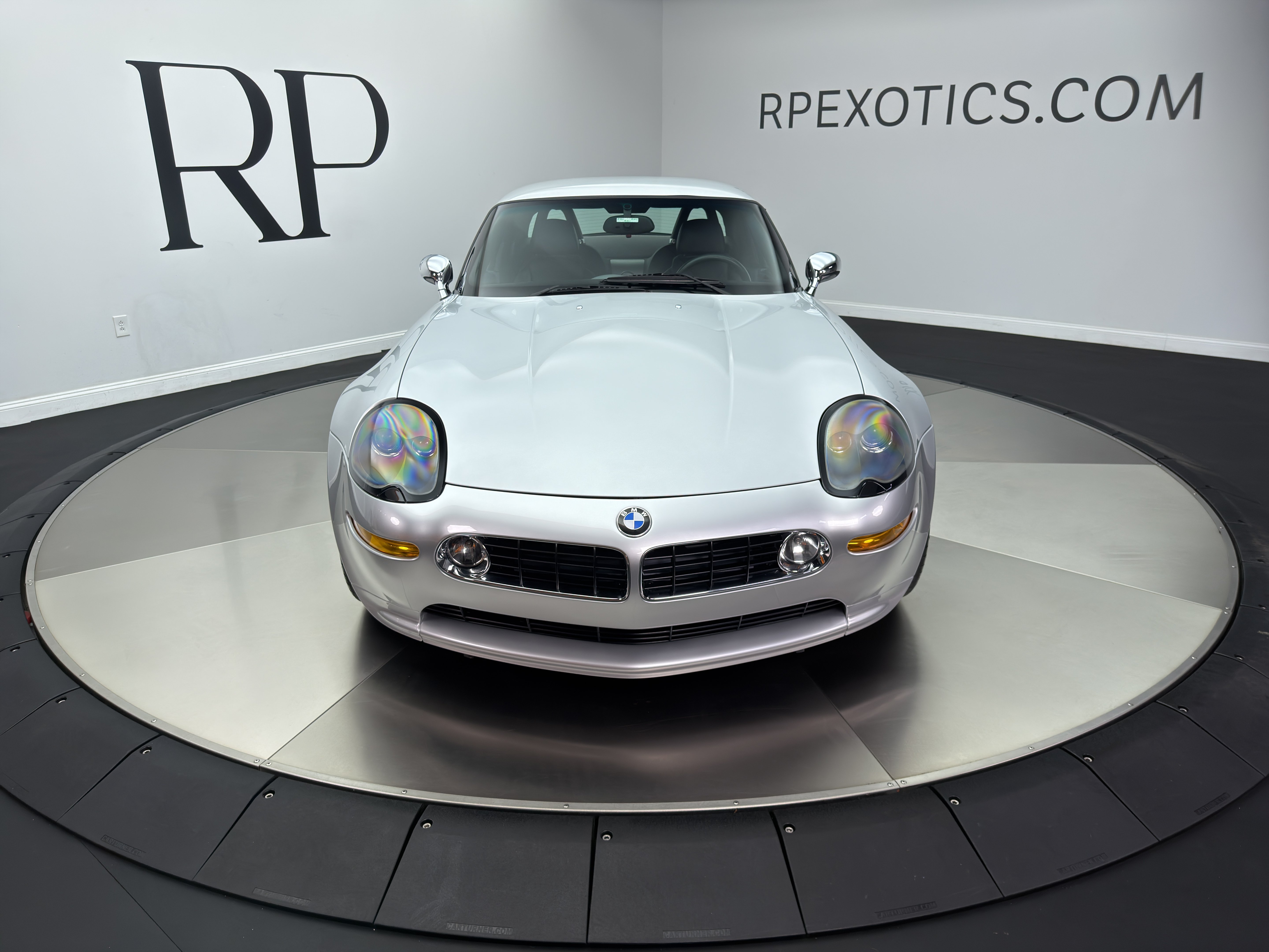 Used 2000 BMW Z8 RWD image 9