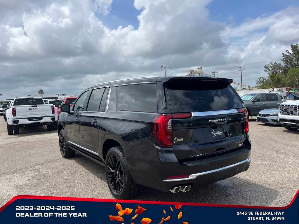 New 2026 GMC Yukon XL Denali w/ Denali Reserve Package AWD/4WD image 5