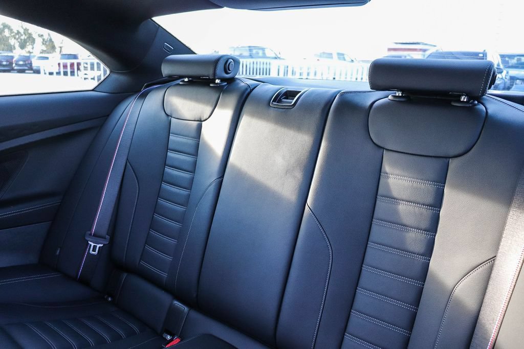 Used 2025 BMW M2 w/ Lighting Package RWD image 20