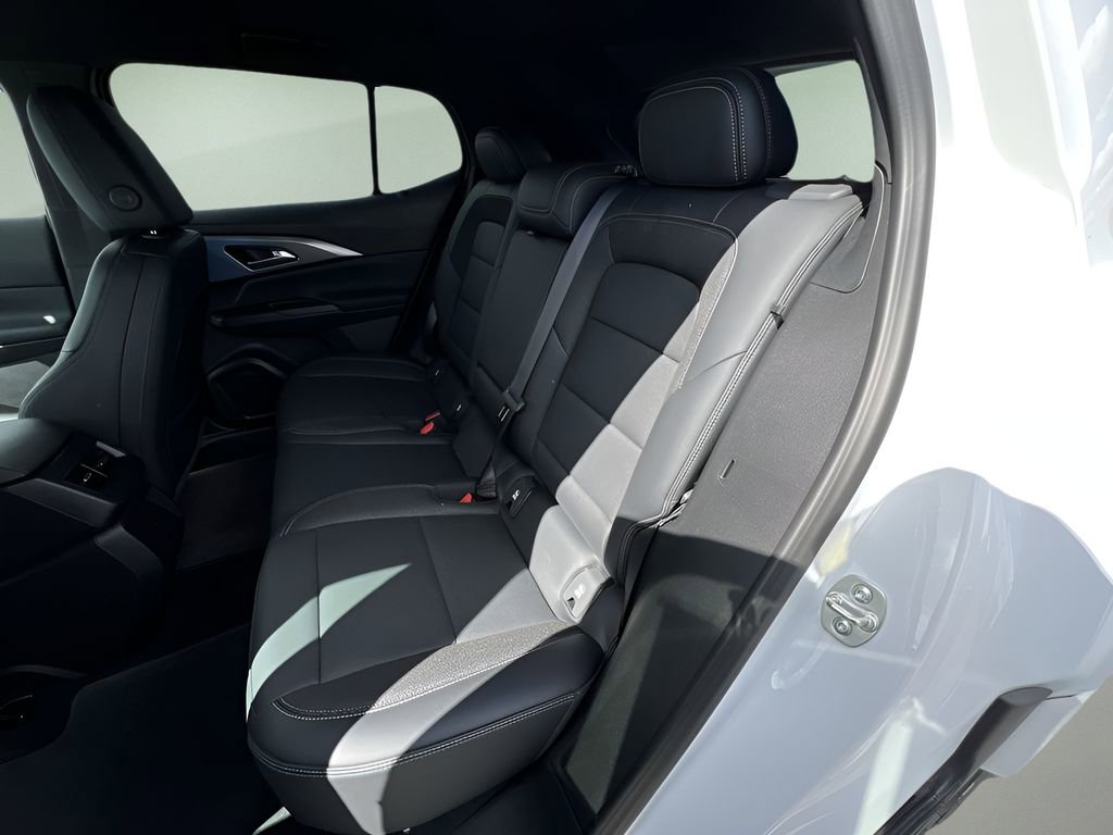 Certified 2024 Chevrolet Equinox EV LT w/ Active Safety Package 3 image 23