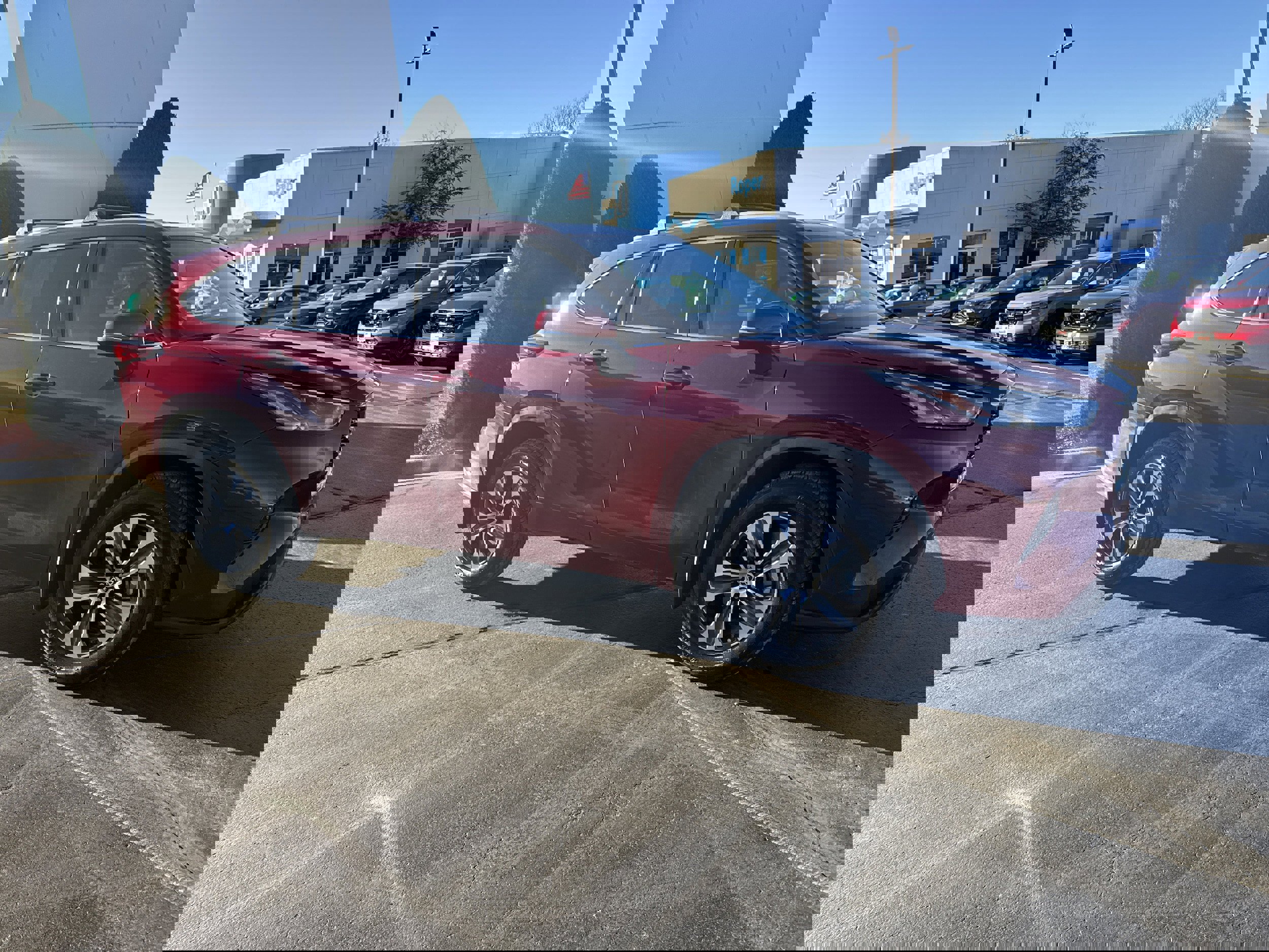 Used 2022 Toyota Highlander XLE