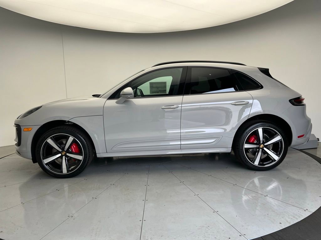 New 2025 Porsche Macan S image 2