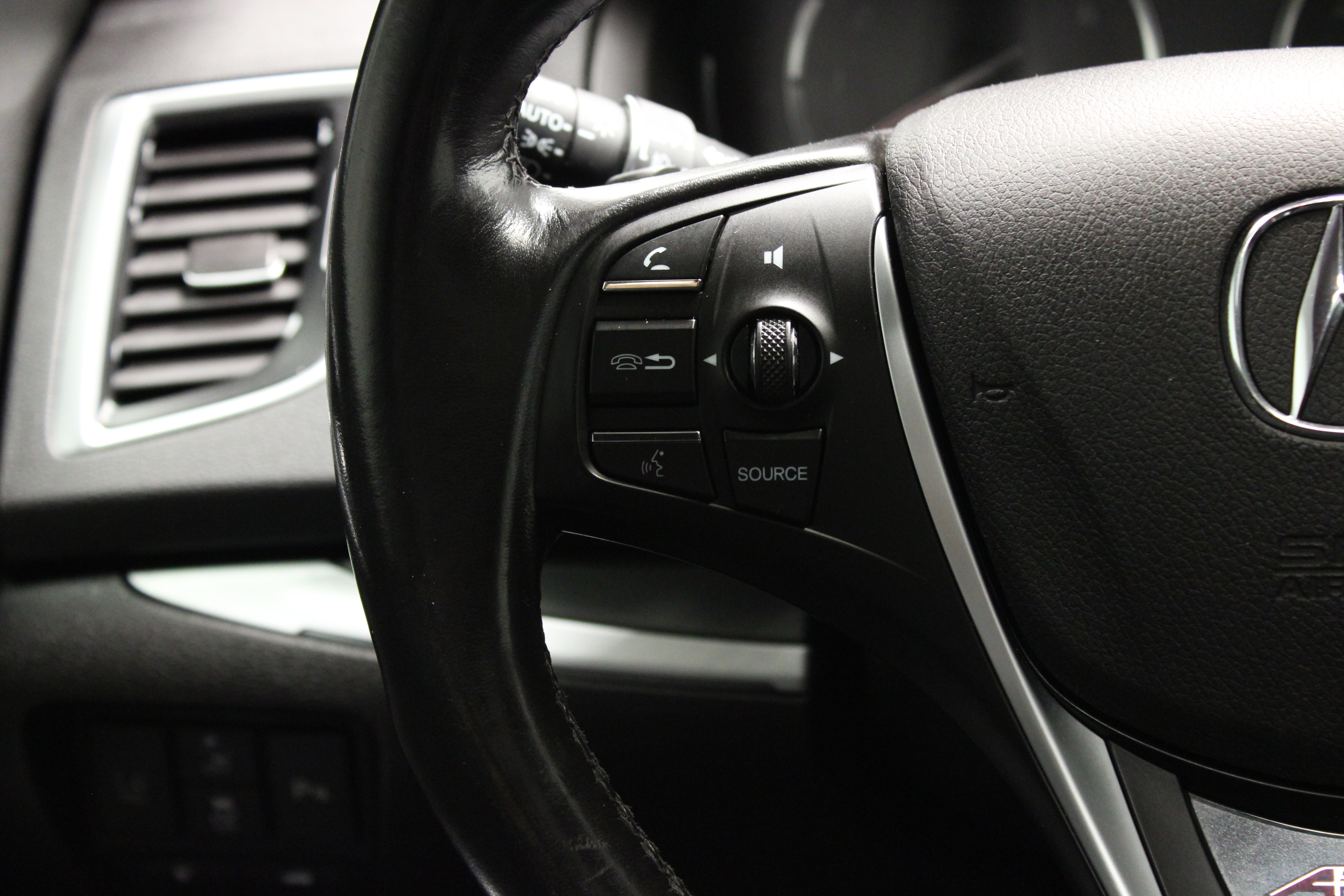 Used 2019 Acura TLX w/ Technology & A-SPEC Package FWD image 21