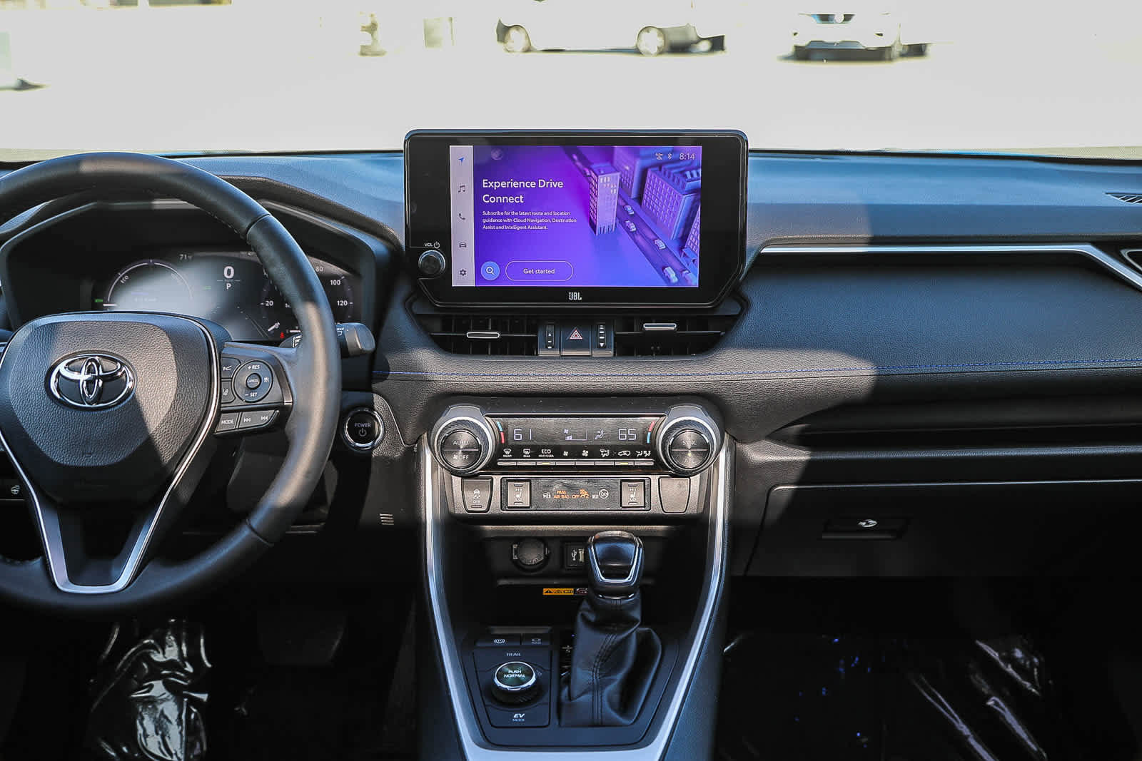 Used 2023 Toyota RAV4 XSE AWD/4WD image 13