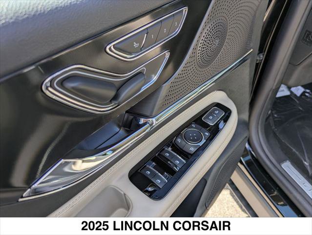 New 2025 Lincoln Corsair AWD w/ Equipment Group 101A image 7