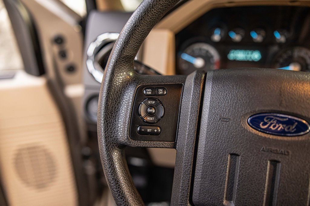 Used 2011 Ford F350 XLT w/ Camper Pkg image 21