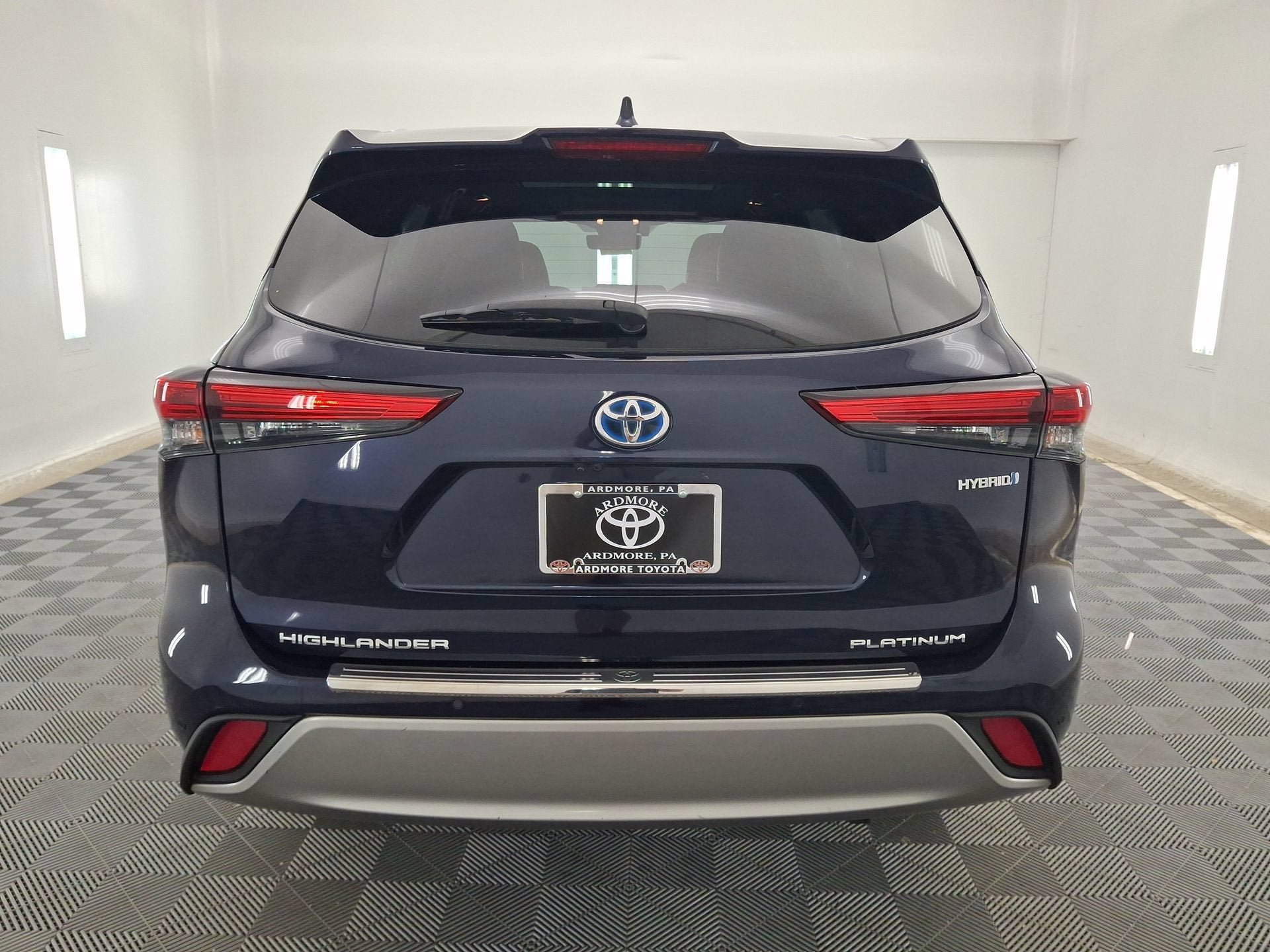 Certified 2020 Toyota Highlander Platinum AWD/4WD image 23