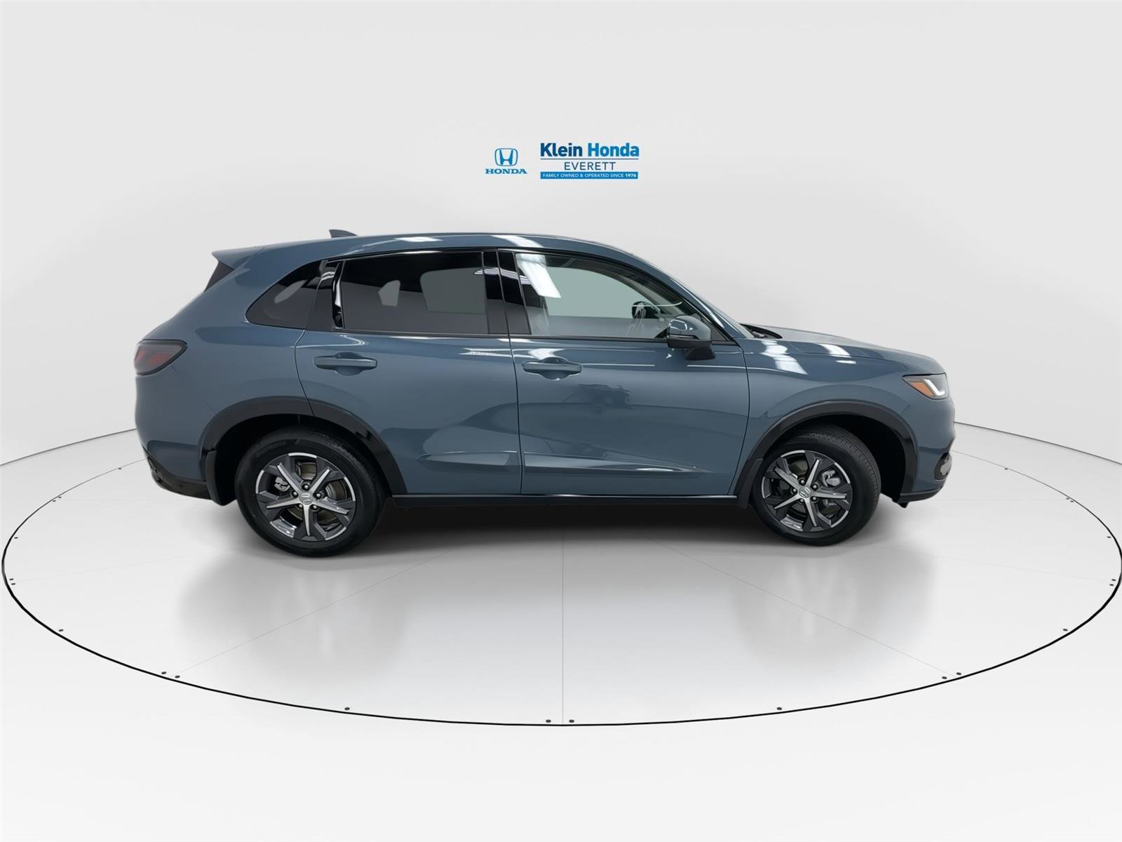 Certified 2025 Honda HR-V EX-L image 3