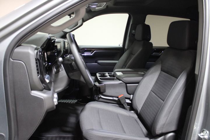 New 2026 GMC Sierra 1500 SLE w/ X31 Off-Road Package image 18