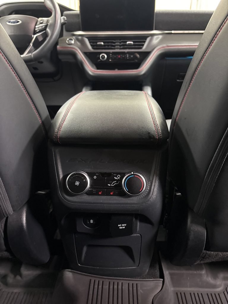 Used 2025 Ford Explorer ST-Line w/ Premium Package AWD/4WD image 27