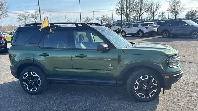 Certified 2023 Ford Bronco Sport Outer Banks w/ Tech Package image 3