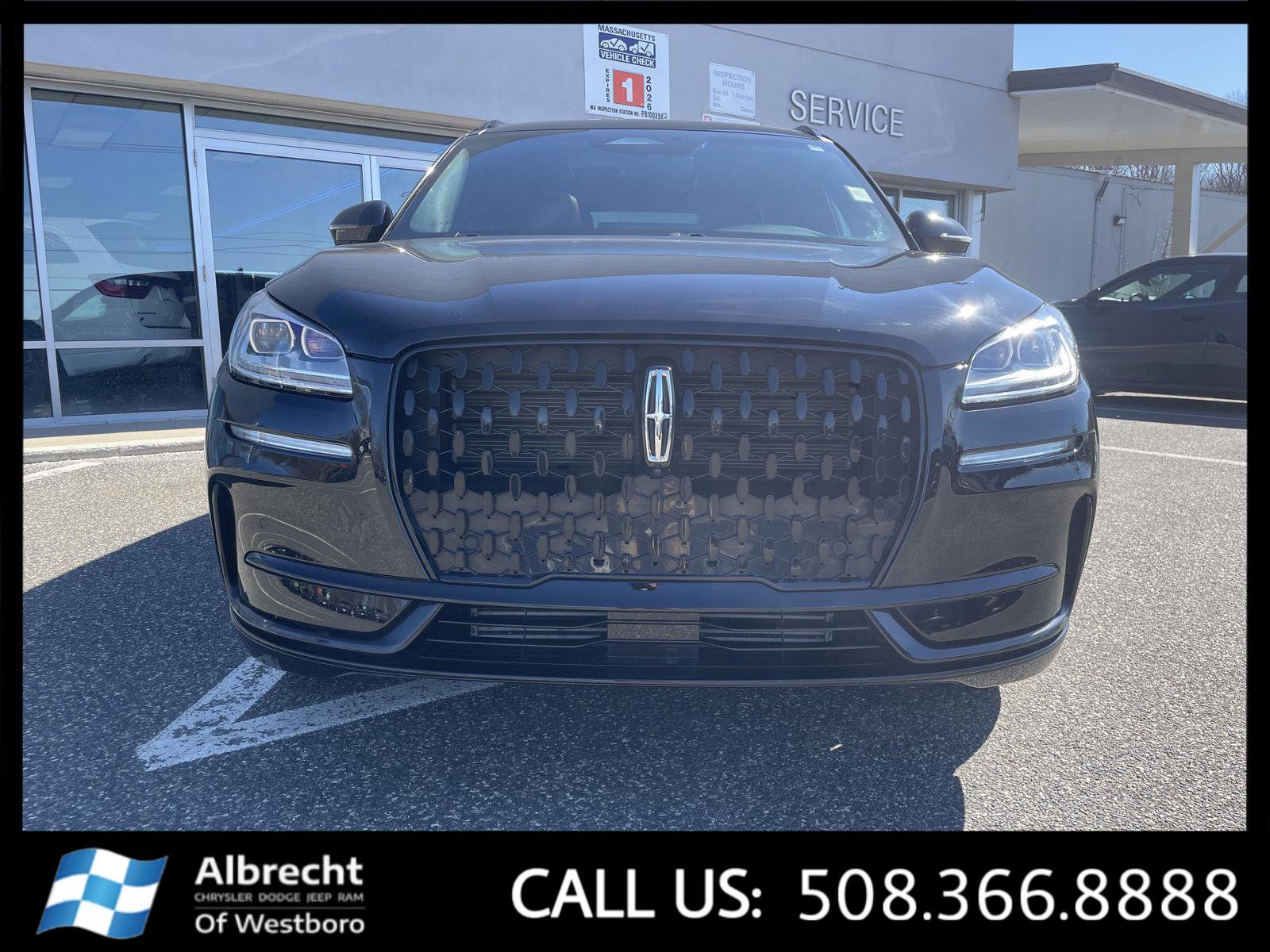 Used 2023 Lincoln Corsair Reserve w/ Equipment Group 201A image 8