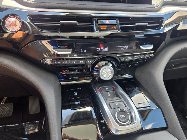 Certified 2025 Acura MDX SH-AWD image 18
