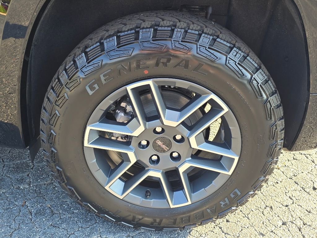 New 2026 GMC Terrain AT4 w/ Convenience Package III image 7