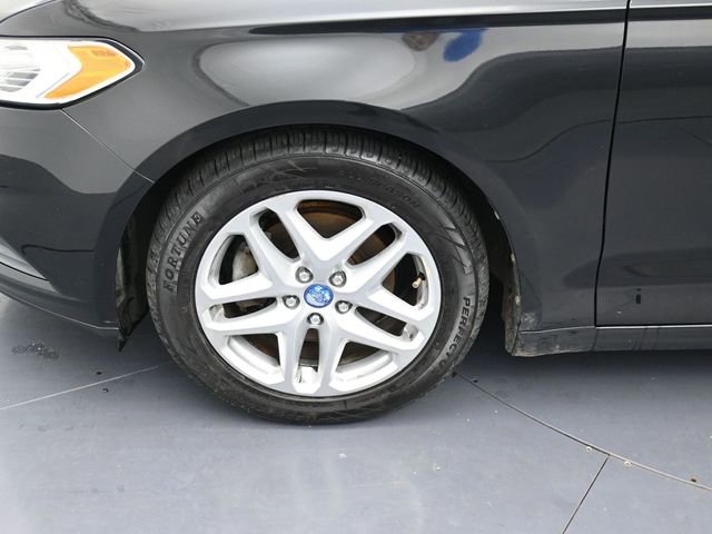 Used 2013 Ford Fusion SE image 9