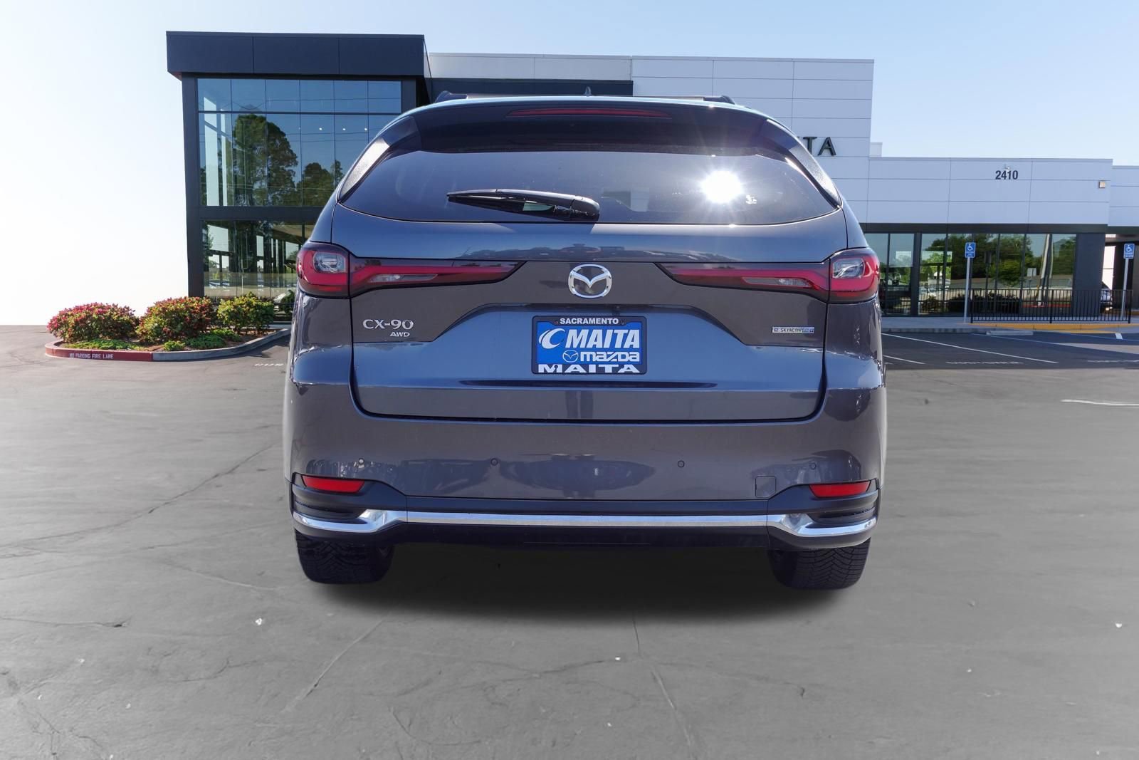 Certified 2024 MAZDA CX-90 Plug-In Hybrid w/ Premium Plus AWD/4WD image 5