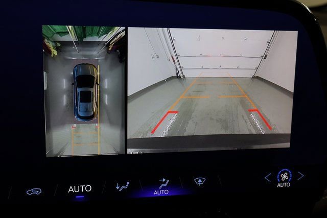 New 2025 Chevrolet Blazer EV LT image 23