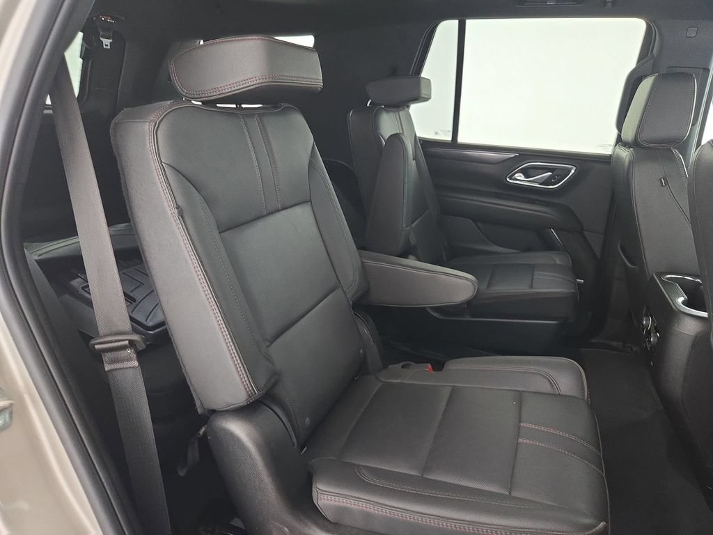 Used 2023 Chevrolet Tahoe RST w/ Luxury Package RWD image 32