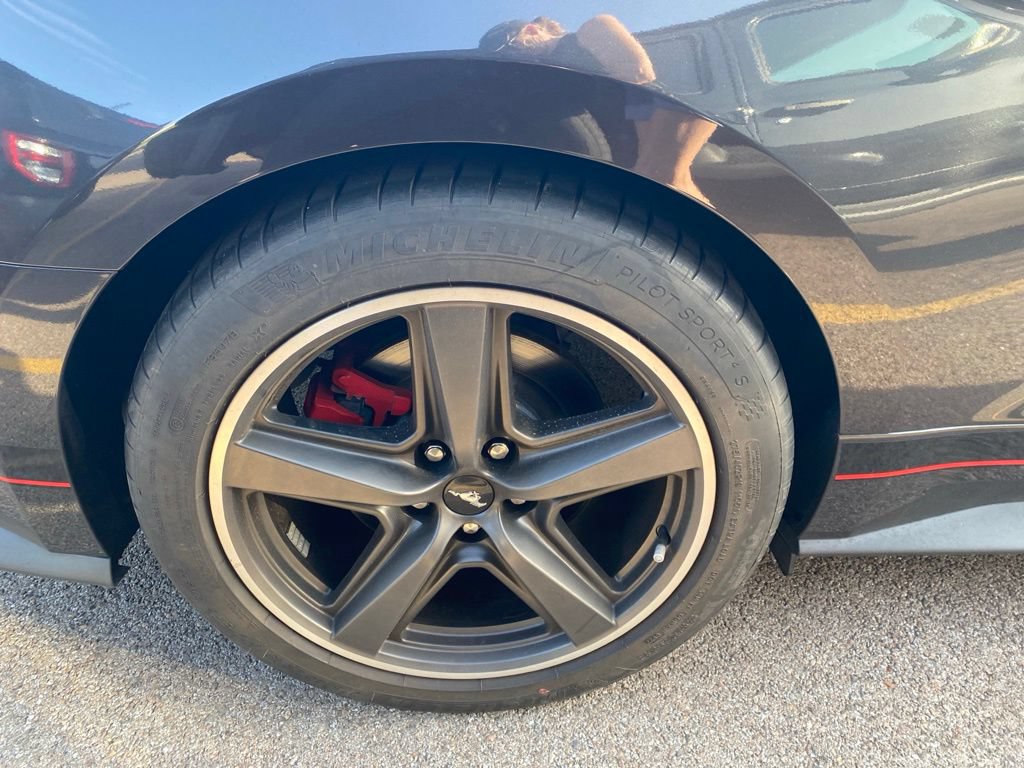 Used 2022 Ford Mustang Mach 1 RWD image 9