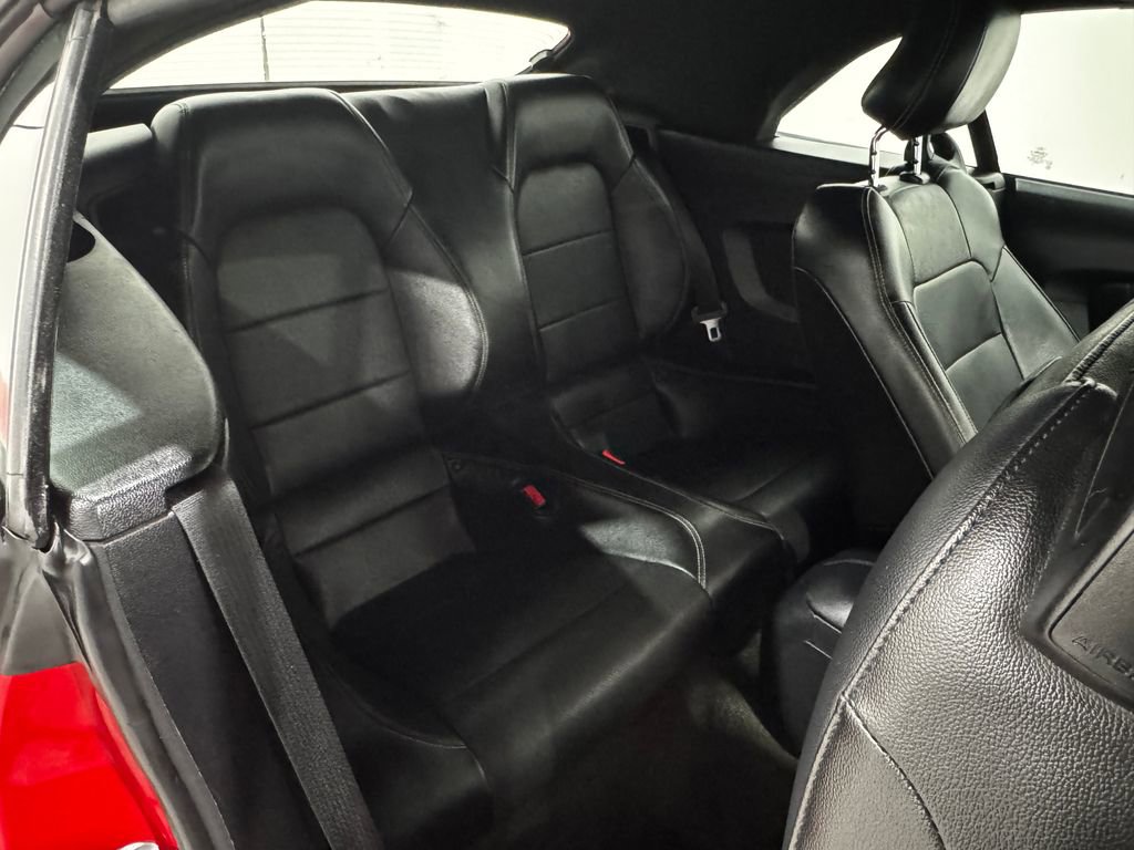 Used 2017 Ford Mustang Premium image 22