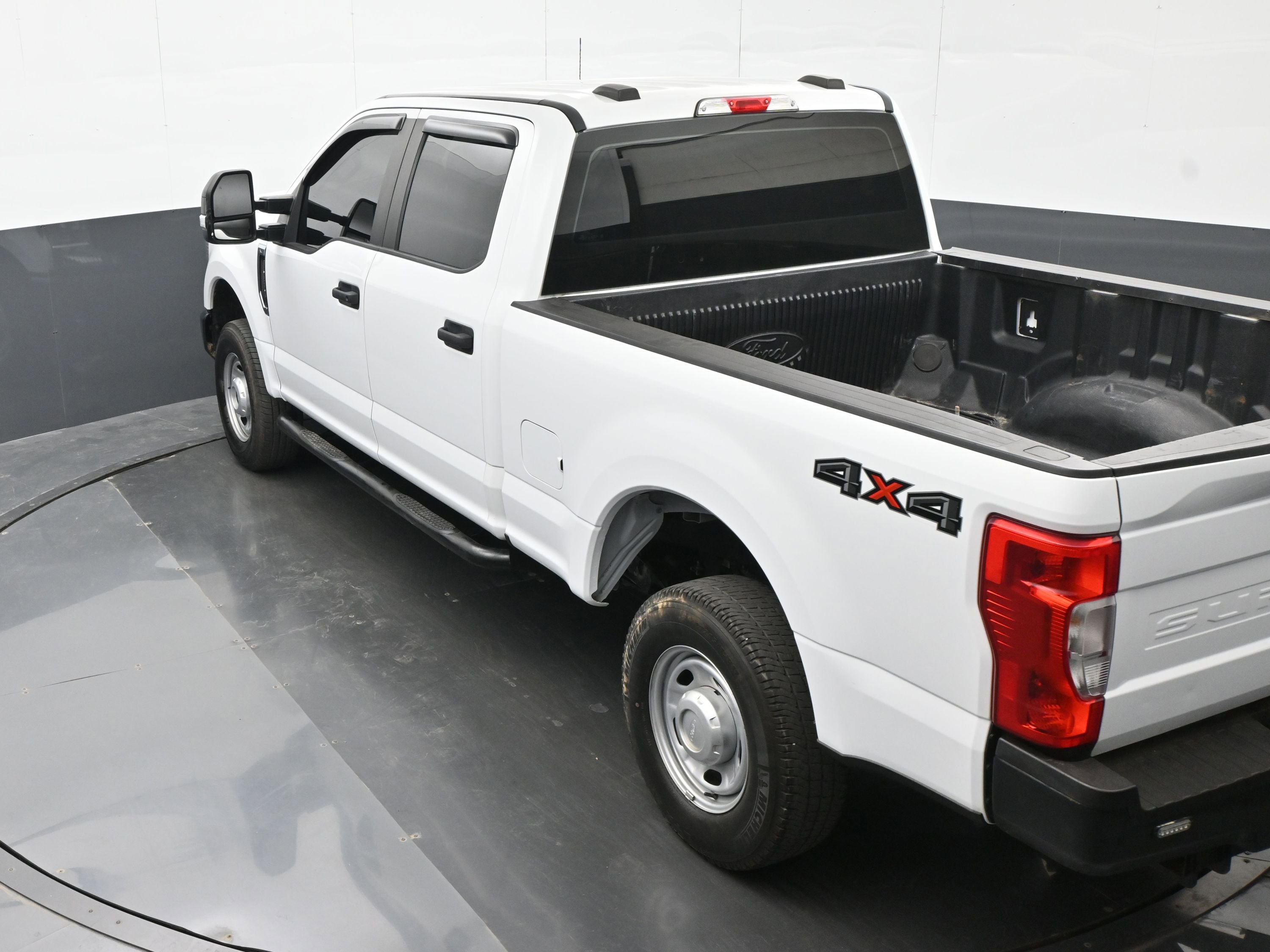 Used 2022 Ford F250 XL w/ Power Equipment Group image 29