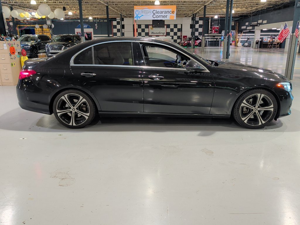 Used 2022 Mercedes-Benz C 300 4MATIC Sedan image 11