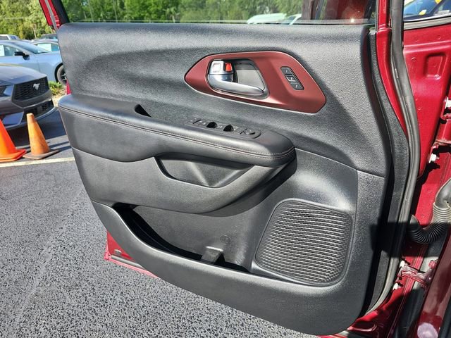 Used 2020 Chrysler Pacifica Touring-L image 25