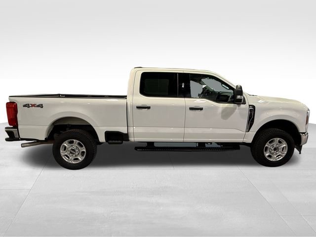 Used 2025 Ford F250 XLT image 8