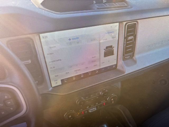 Used 2024 Ford Bronco Outer Banks image 6