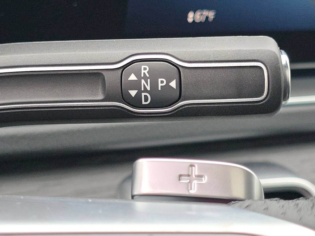 New 2026 Mercedes-Benz GLS 450 4MATIC image 37
