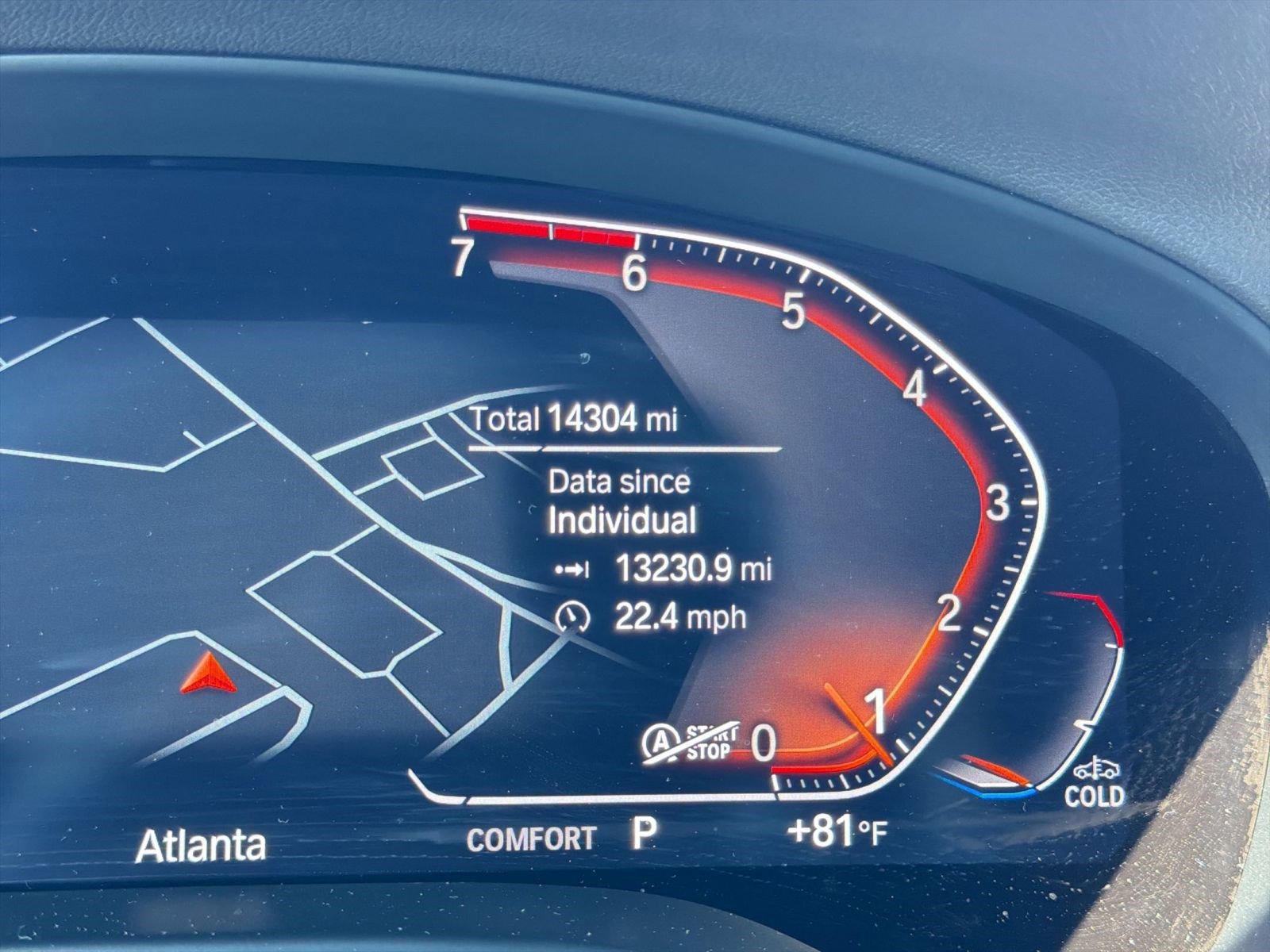 Certified 2025 BMW X4 xDrive30i image 17