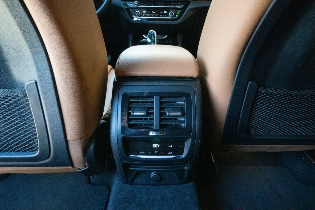 Used 2019 BMW X3 xDrive30i w/ Driving Assistance Package AWD/4WD image 18