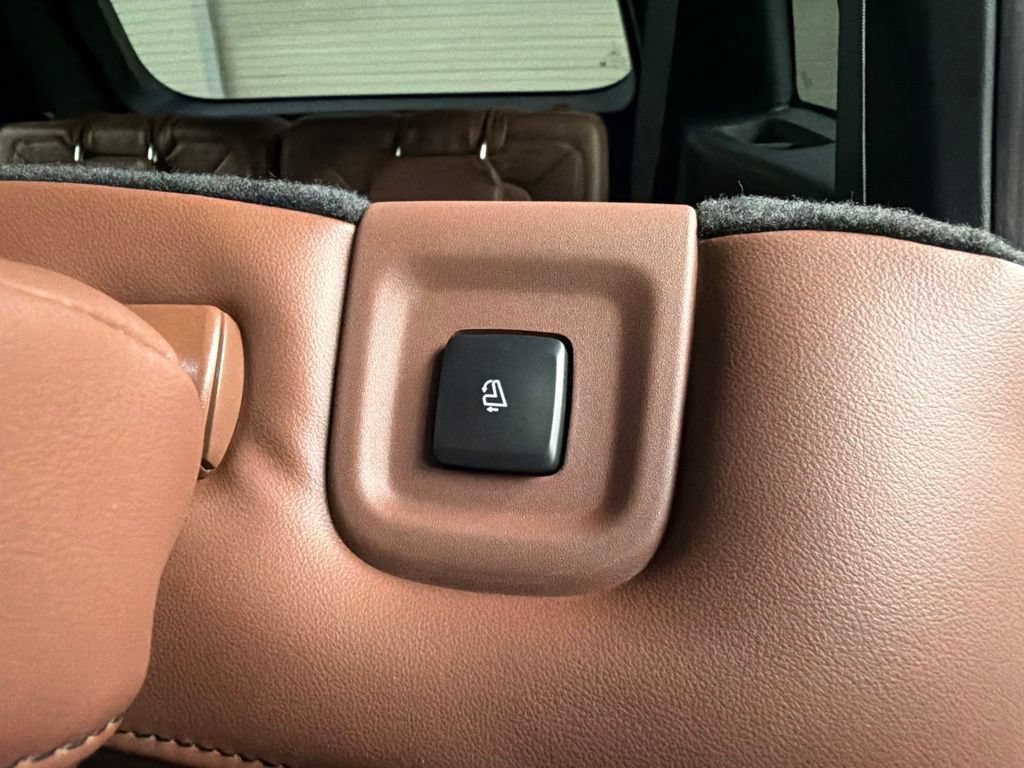 New 2026 Lincoln Aviator Reserve AWD/4WD image 32