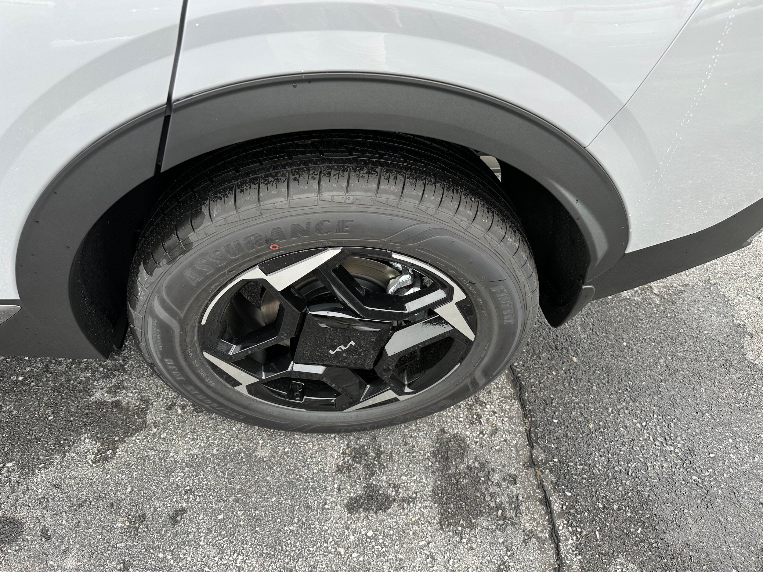 New 2026 Kia Sportage EX AWD/4WD image 9
