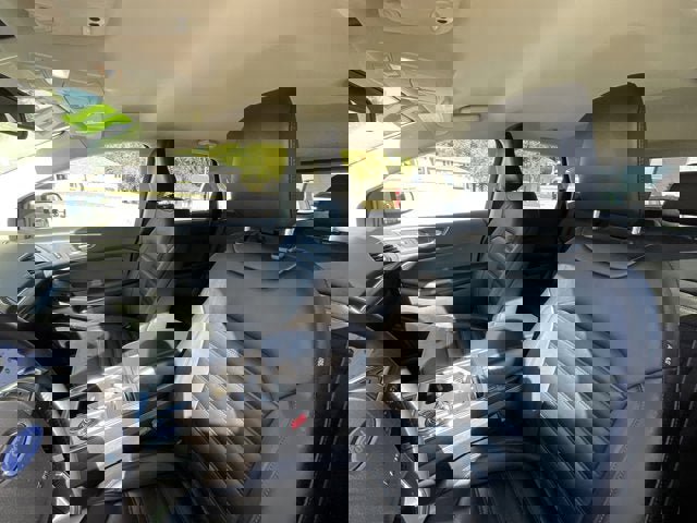 Used 2022 Ford Edge SEL w/ Convenience Package image 9