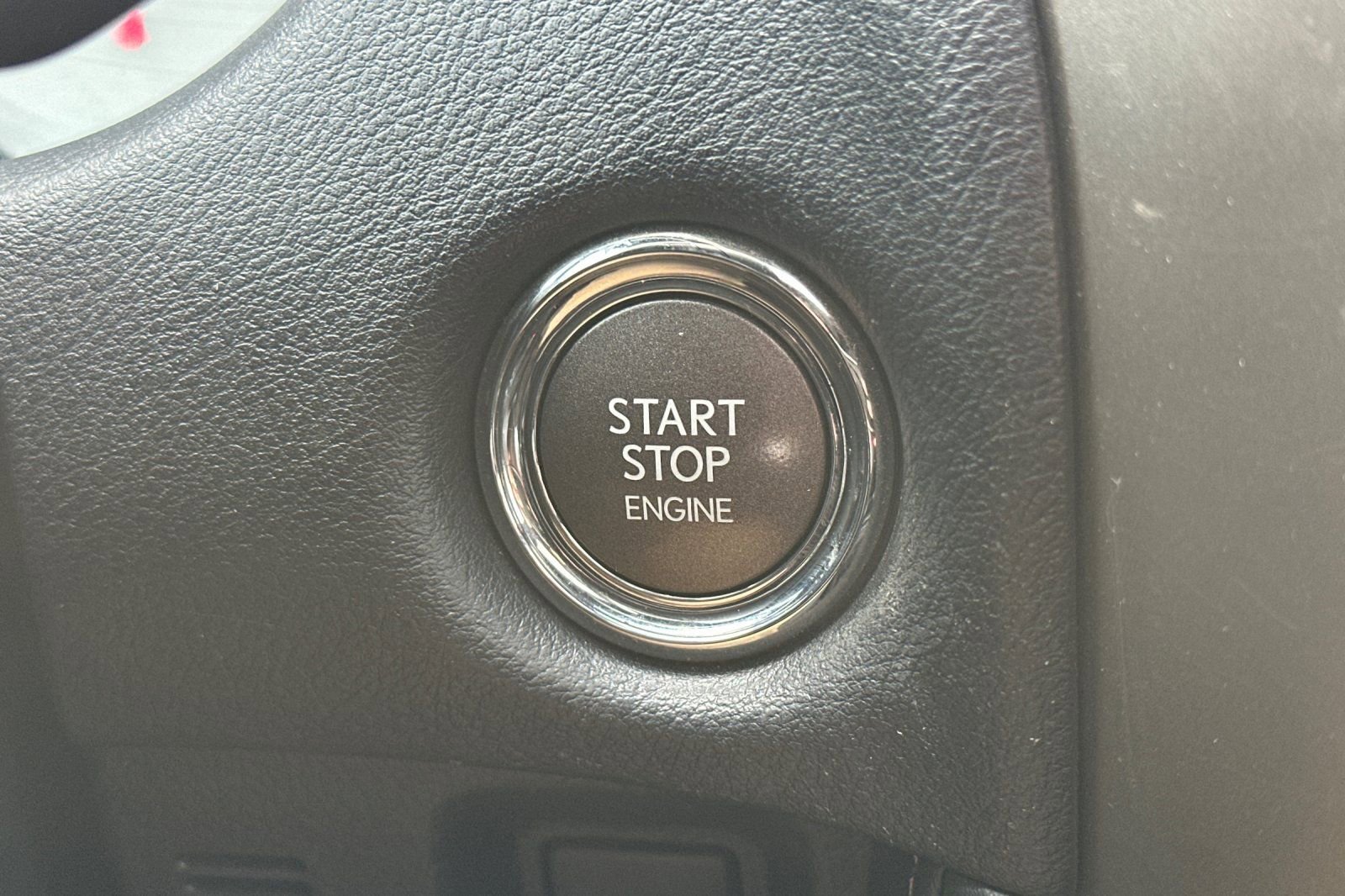 Used 2021 Lexus GX 460 Premium w/ Accessory Package image 34