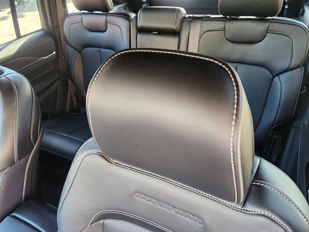 Used 2024 Jeep Grand Cherokee Overland image 22