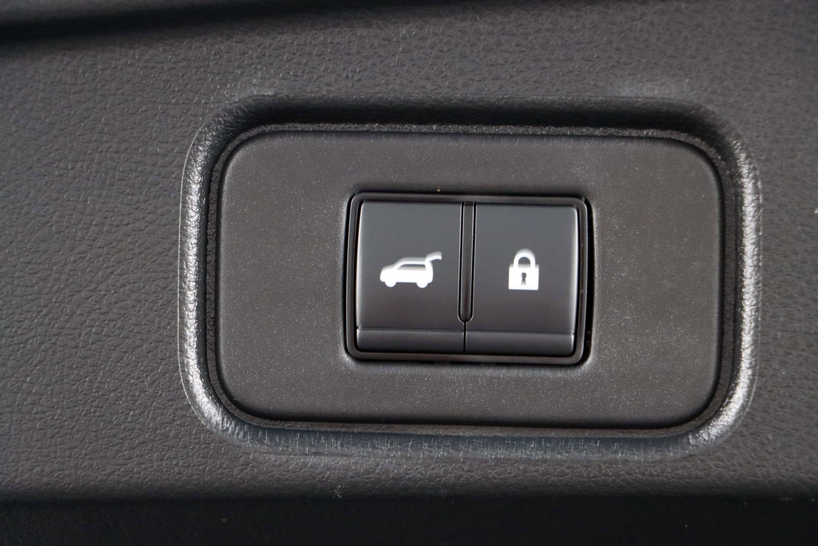 Used 2023 Nissan Pathfinder SL image 31