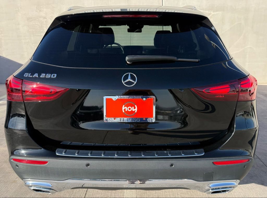 Used 2025 Mercedes-Benz GLA 250 image 4